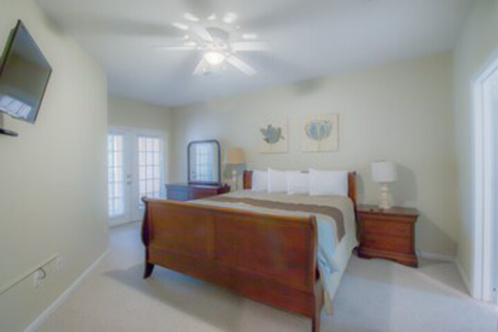 Room 52 of 58