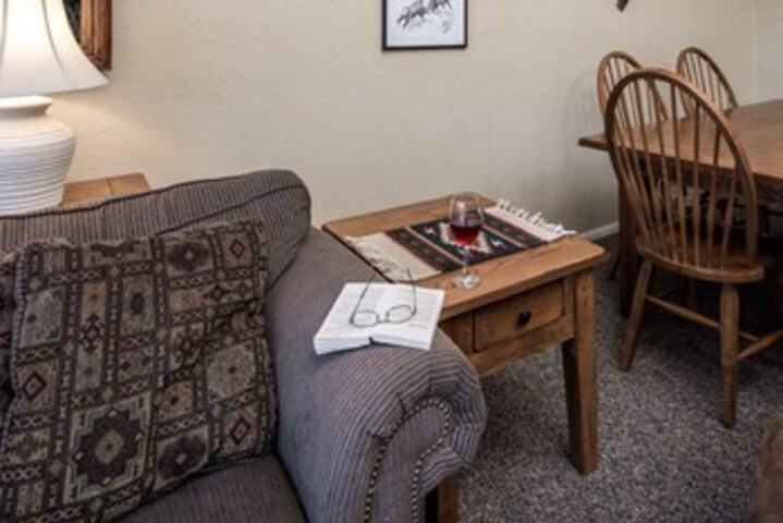 Room 18 of 28