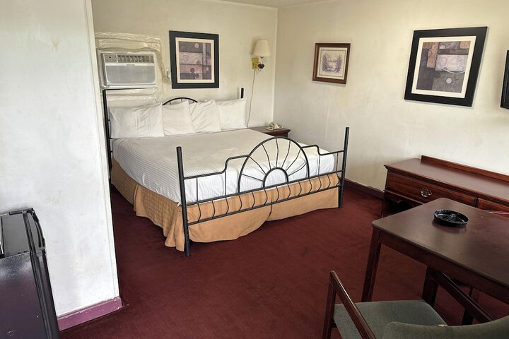 Room 22 of 72