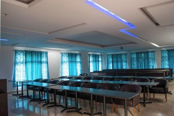 Business Center 34 of 55