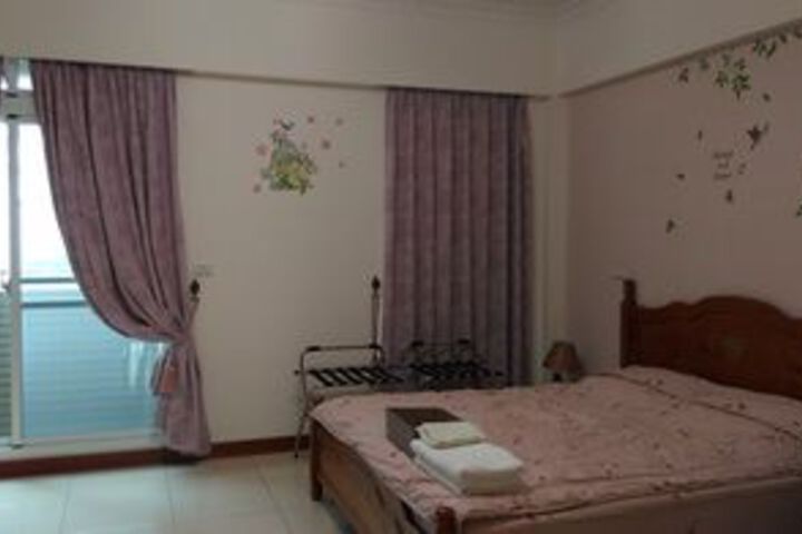 Room 2 of 14