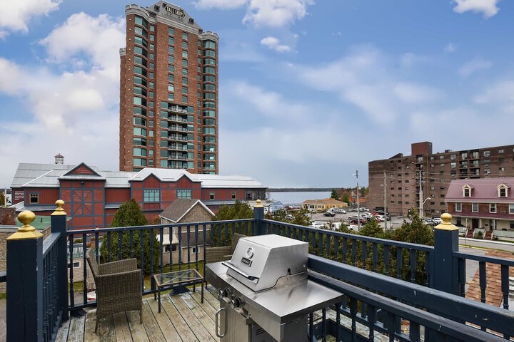 Terrace/Patio 102 of 148