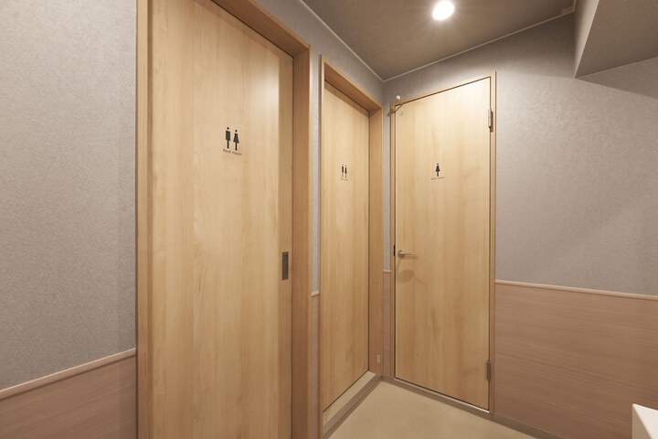Room 21 of 127