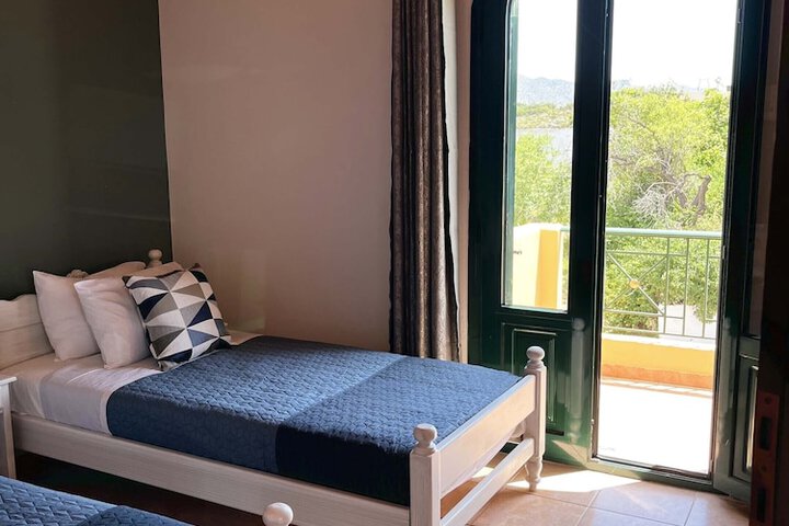 Room 56 of 89