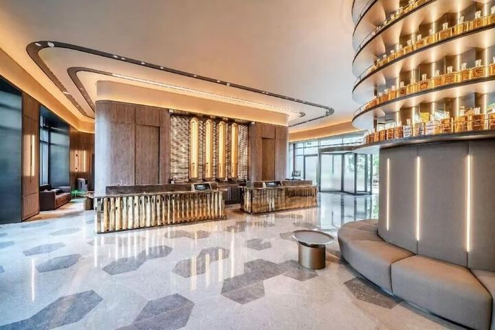 Crystal Orange Shanghai Changfeng