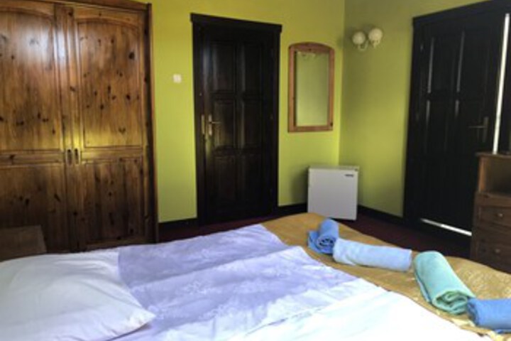 Room 35 of 43