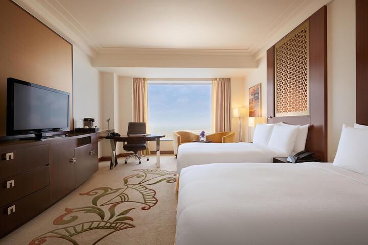 Room 32 of 113