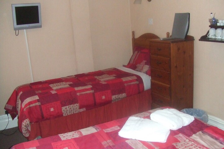 Room 8 of 55