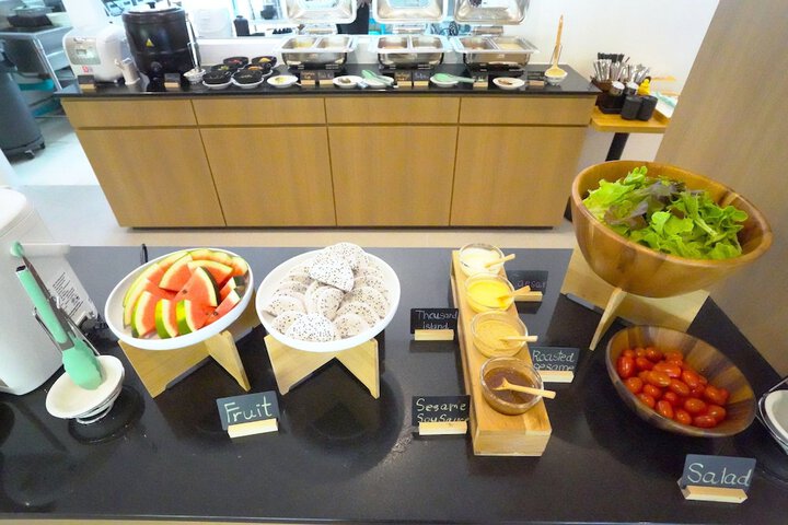 Breakfast/Coffee Service 90 of 106