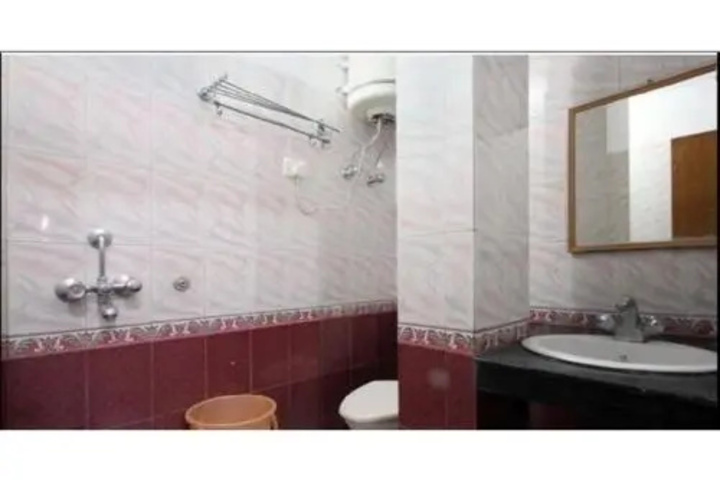 Room 7 of 17