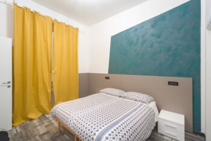 Room 35 of 38