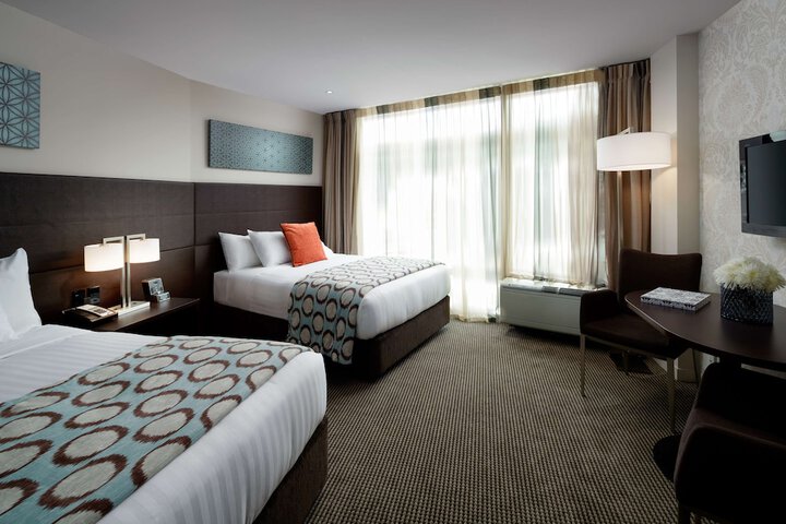 Room 21 of 90