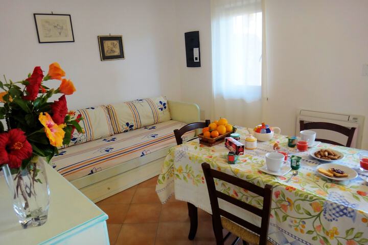 Room 15 of 63