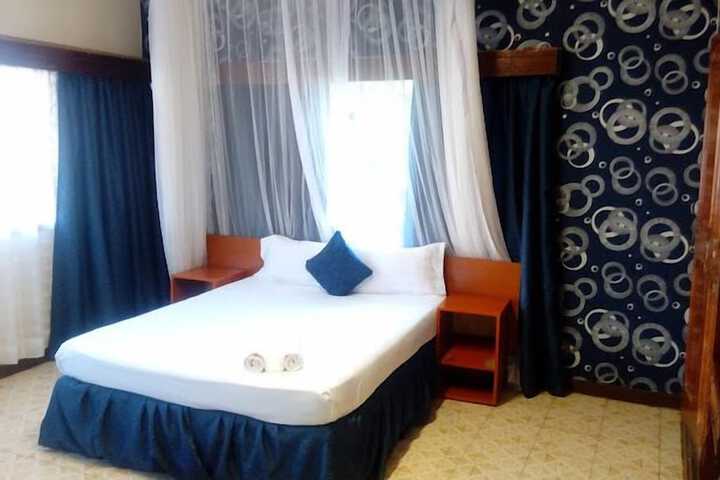 Room 2 of 46