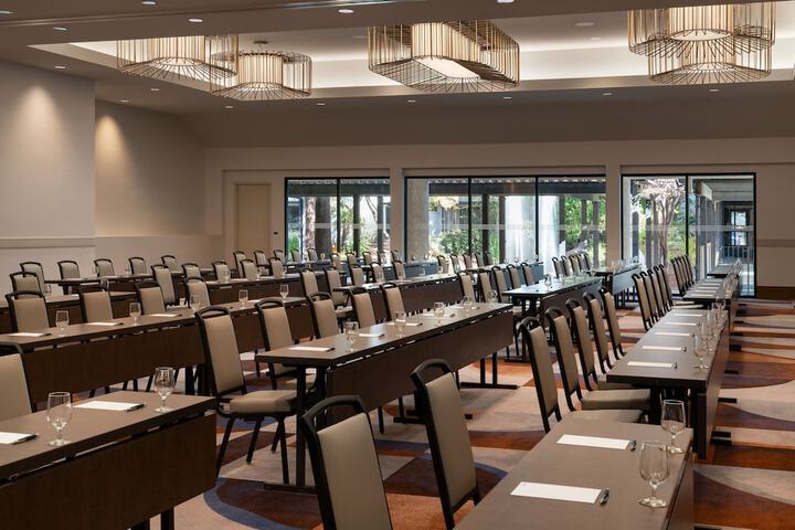 Meeting facility