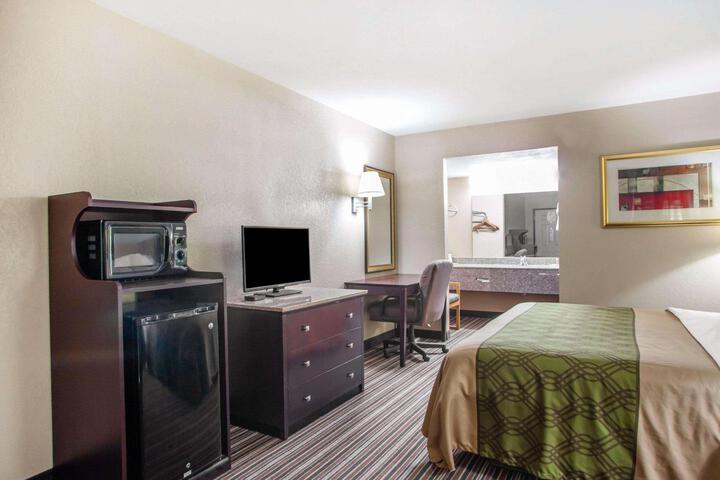 2 Double Beds (1 of 2)
