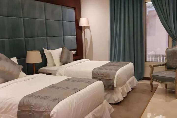 Room 41 of 82
