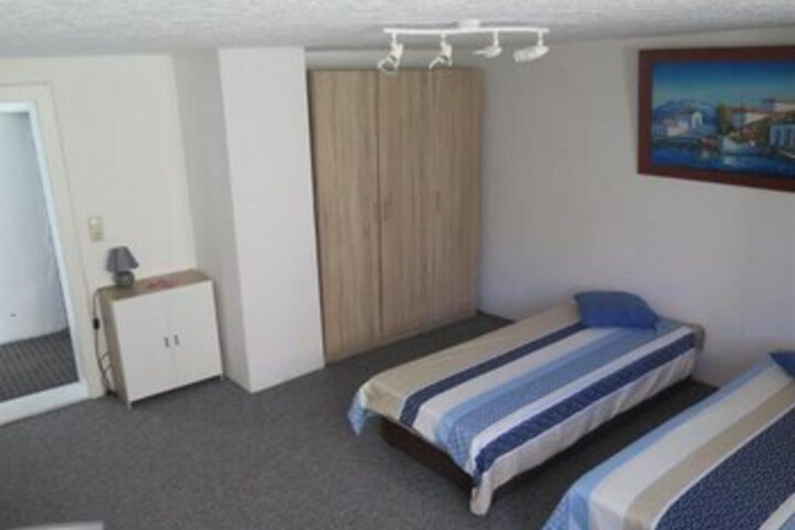 Room 31 of 47