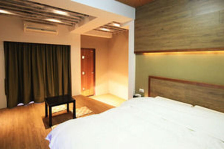 Inside Room Photo