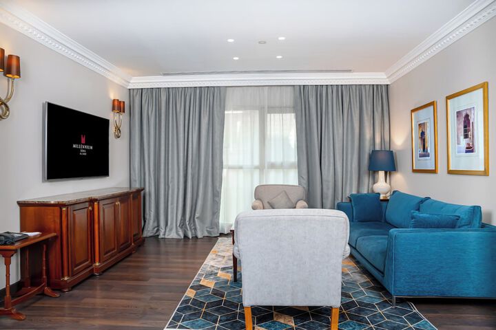 Room 45 of 104