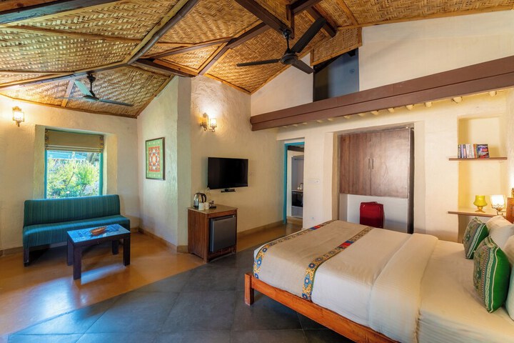 Room 45 of 150