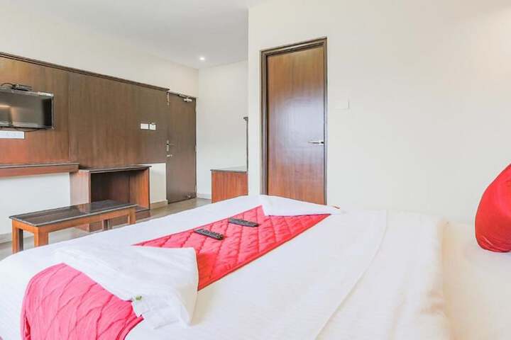 Room 14 of 25