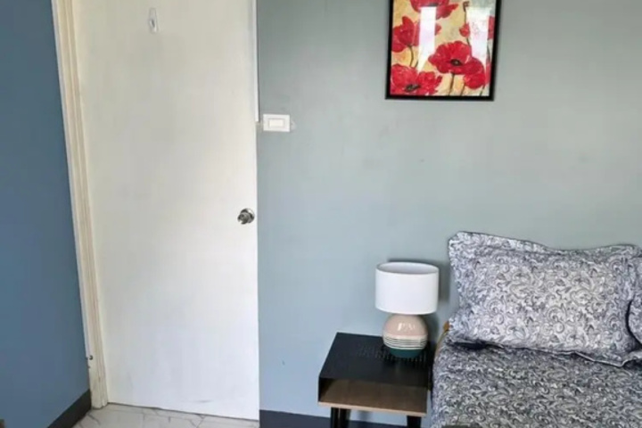 Room 3 of 18
