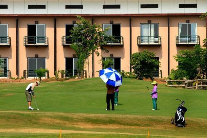 Golf 15 of 36