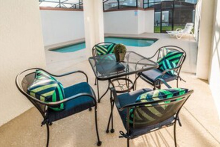 Terrace/Patio 2 of 19