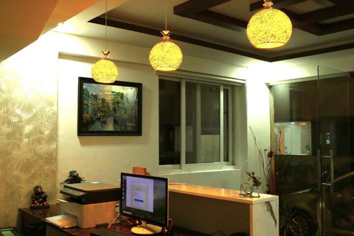 Hotel Bangalore Airport Inn Near kempegowda Airport Airport Pickup & Drop Available 24X7