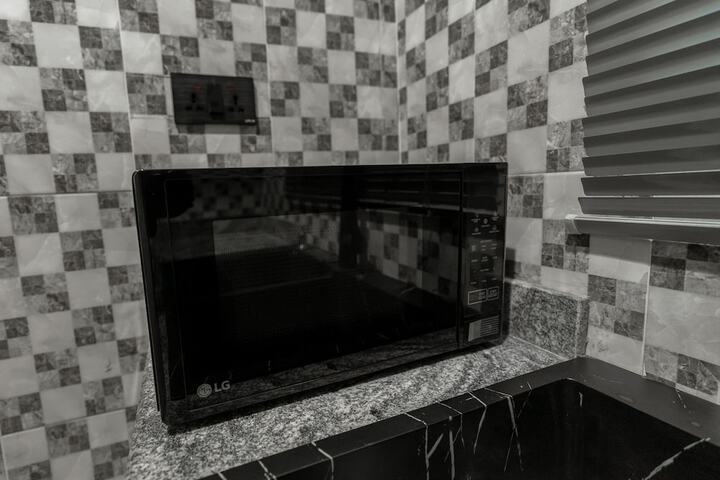 Room 18 of 65