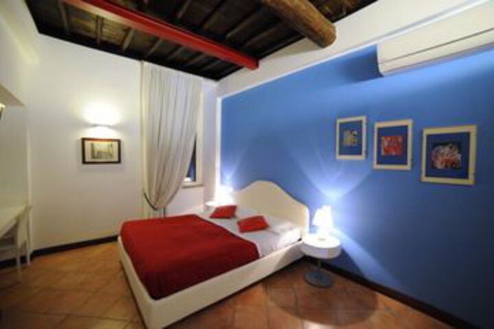 Room 28 of 91