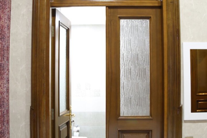 Room 10 of 15