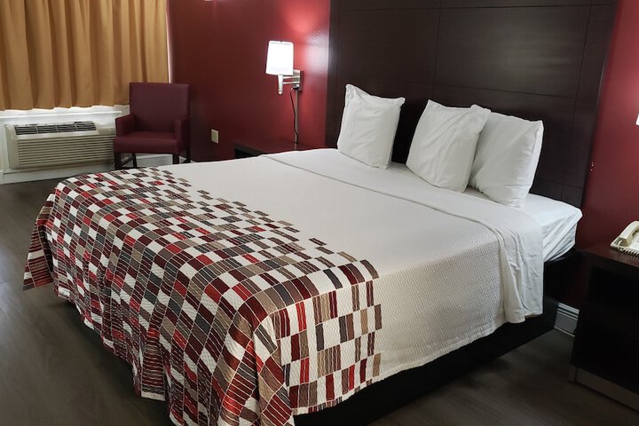 Room 4 of 22