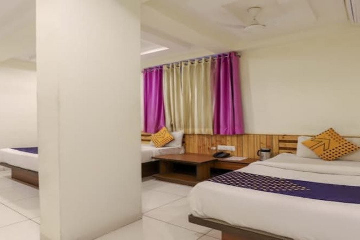 Room 16 of 26