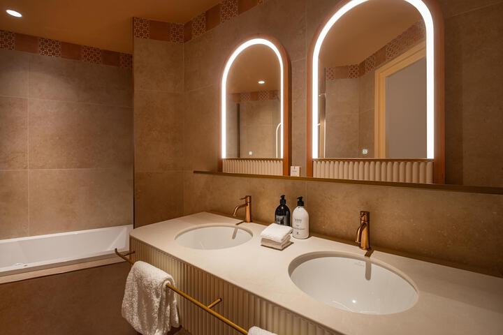 Bath Interior