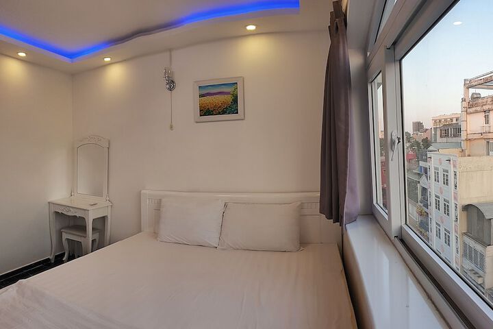 Room 8 of 58