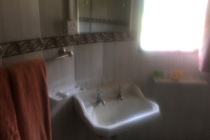 Room 10 of 30