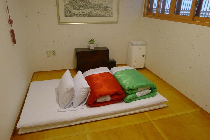 Room 15 of 78