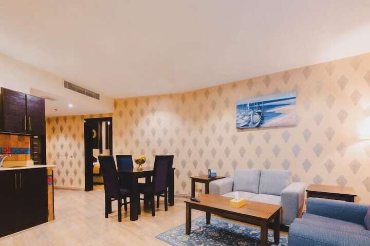 Room 28 of 45