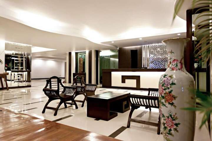 Reception hall