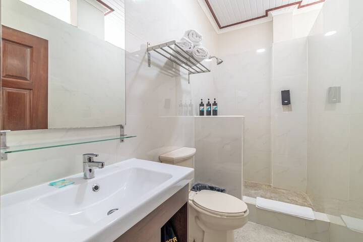 Bathroom Interior Photo