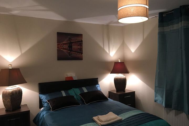 Room 11 of 15