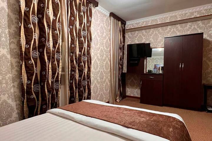 Room 3 of 14