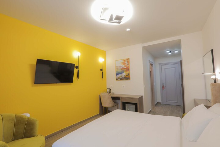 Room 25 of 101