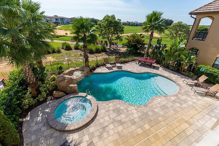 Pool 59 of 79