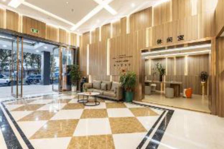 Shaoxing Yueji · Yifeng Smart Hotel (Zhejiang Agricultural and Commercial Vocational College)