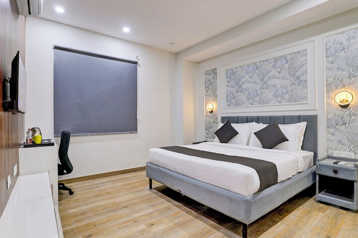 Room 15 of 31