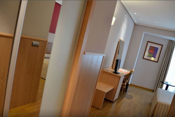 Room 19 of 41