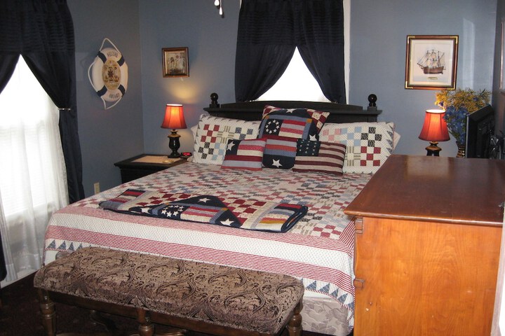Room 16 of 114